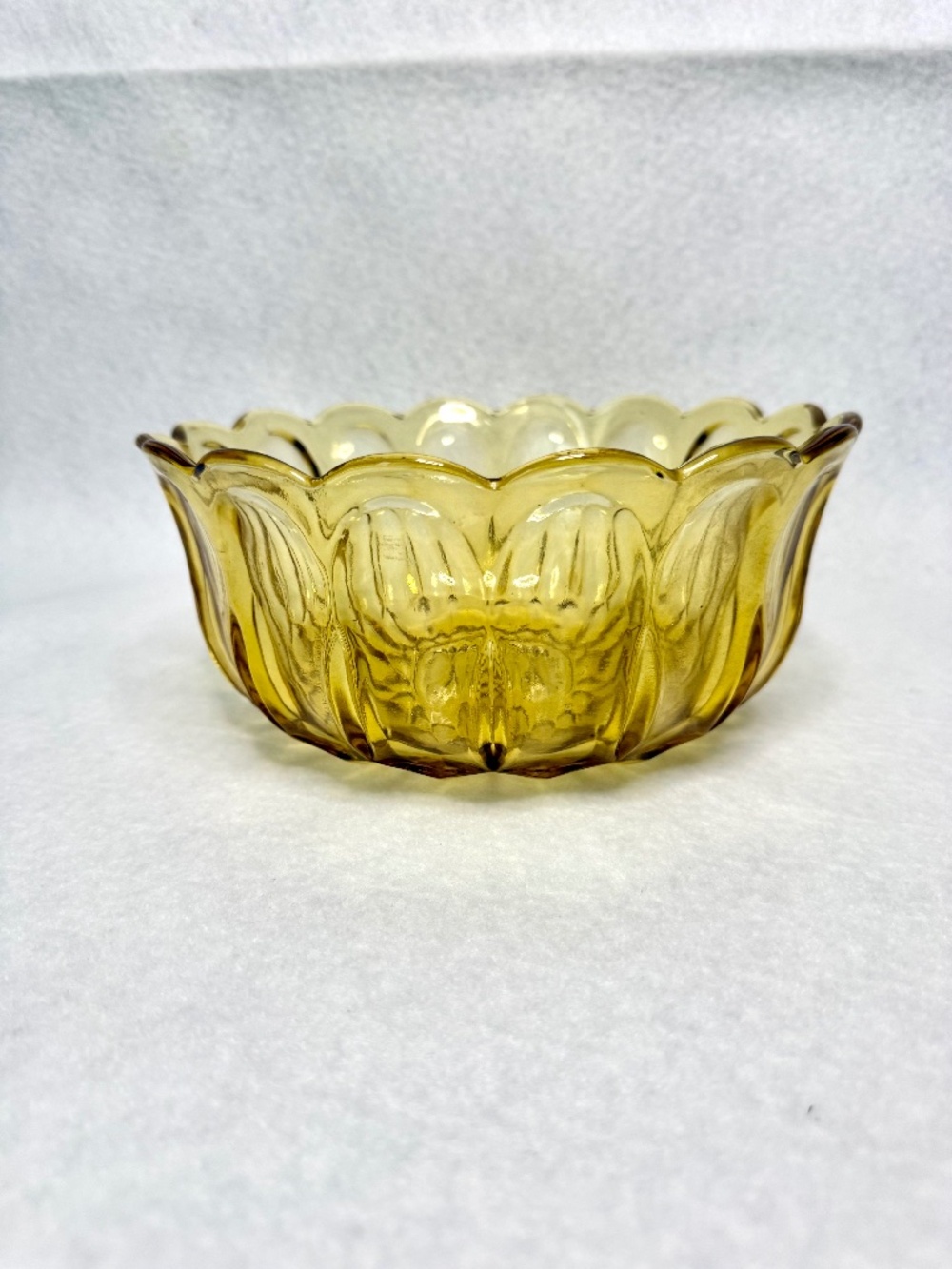 Vintage Anchor Hocking Fairfield Honey Gold Glass Bowl